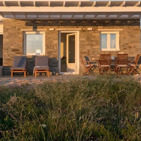 Meltemi Seaside * Parikia (Paros)