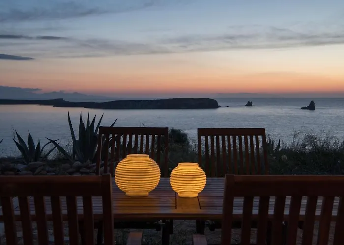 Meltemi Seaside Apartment *