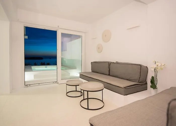 Meltemi Seaside Apartment